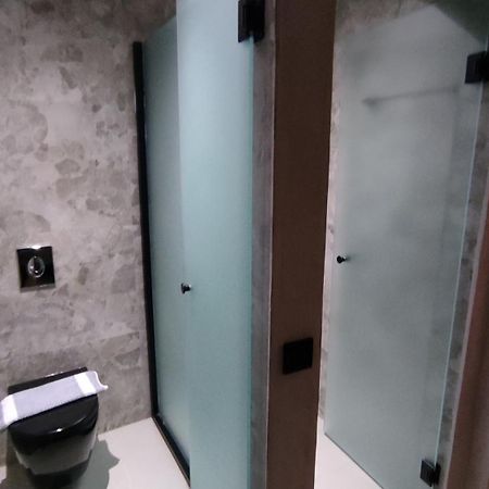 Arkana Laganas Luaran gambar